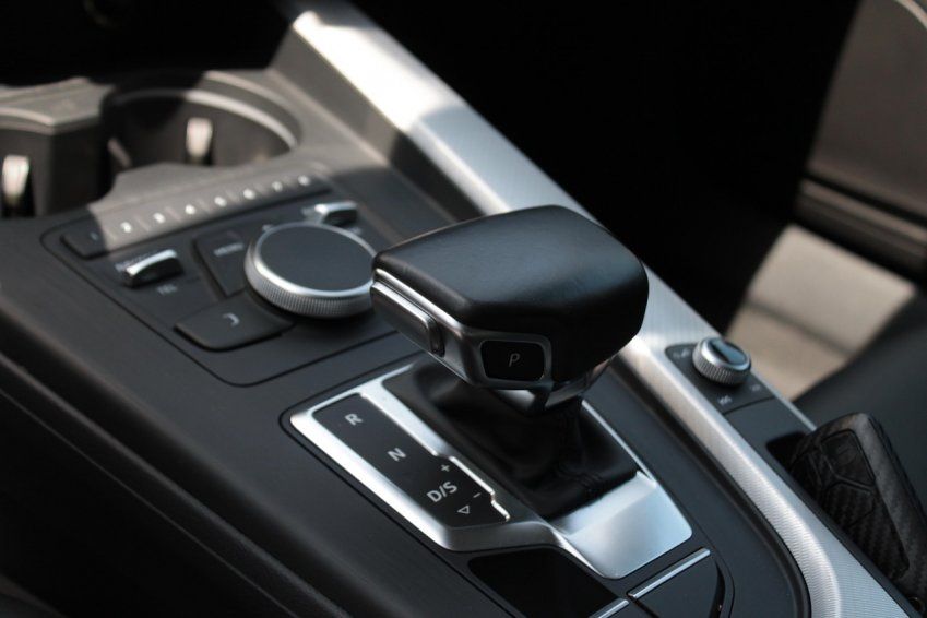 Mantenimiento de cajas de cambio automáticas en Móstoles